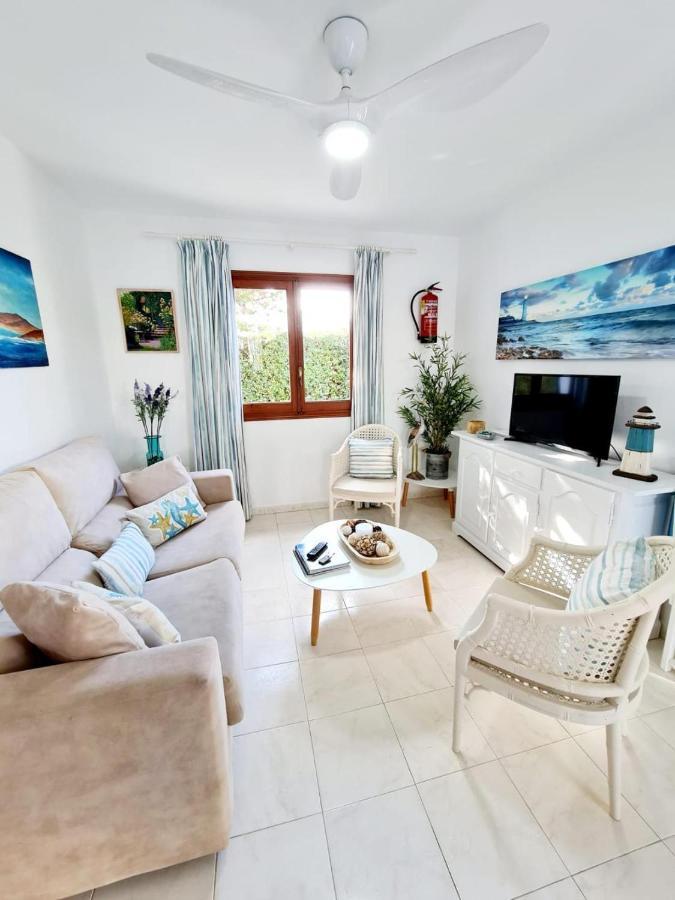 Apartamentos Delfines كالا بلانكا المظهر الخارجي الصورة