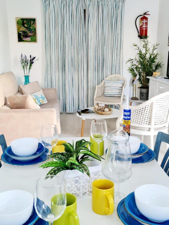 Apartamentos Delfines كالا بلانكا المظهر الخارجي الصورة